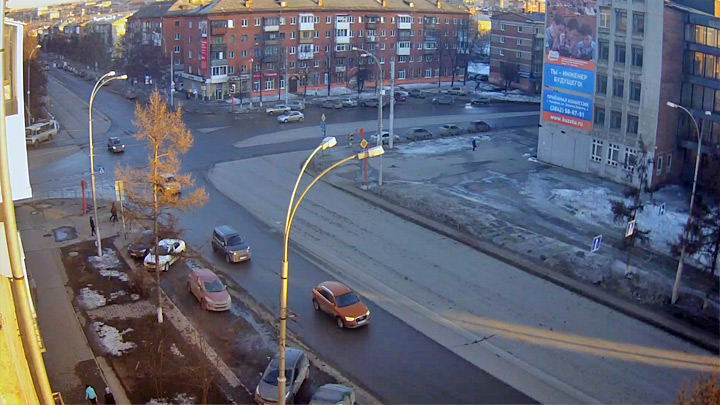 Перекрёсток ул. Красноармейская - ул. 50 лет Октября (Кемерово, Россия)